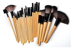 Gift Bag Of 24 Pcs Makeup Brush Sets Professional